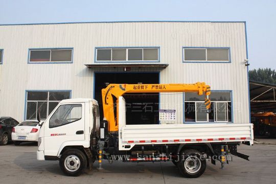 點擊查看詳細信息<br>標題：3噸隨車吊 閱讀次數：2464