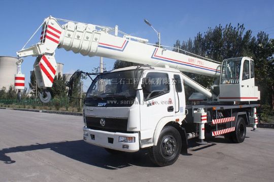 點擊查看詳細信息<br>標題：12-16噸汽車吊 閱讀次數：3780