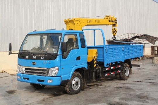 點擊查看詳細信息<br>標題：東風隨車吊 閱讀次數：2890
