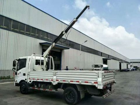 點擊查看詳細信息<br>標題：車載小吊機 閱讀次數：1841