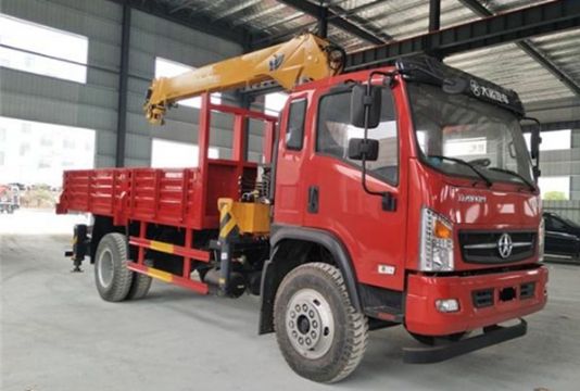 點擊查看詳細信息<br>標題：5噸大運隨車吊 閱讀次數：1920