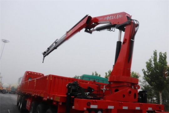 點擊查看詳細信息<br>標題：SQ5S3  5噸折疊臂 閱讀次數：2925